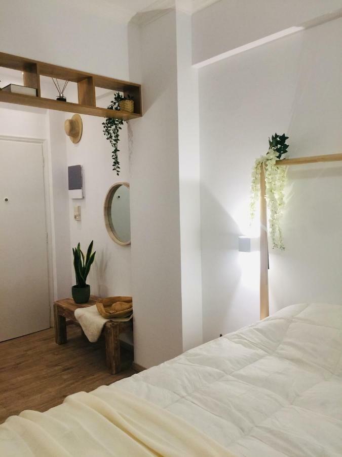 White Tundra Studio Афіни Екстер'єр фото